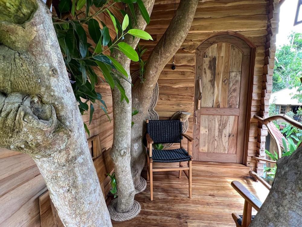 乌鲁瓦图Roots Tree House别墅 客房 照片